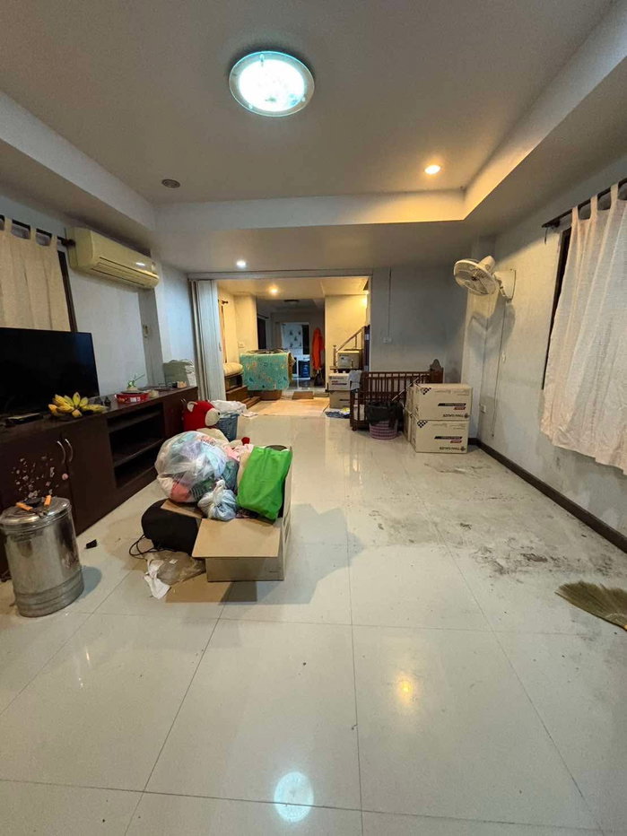 รูป ขายบ้านเดี่ยว 2 ช้้น ซอยอ่อนนุช 66 แยก 1 ขนาด 32 ตารางวา พื้นที่ใช้สอย 120 ตารางเมตร - รูปที่ 3/7
