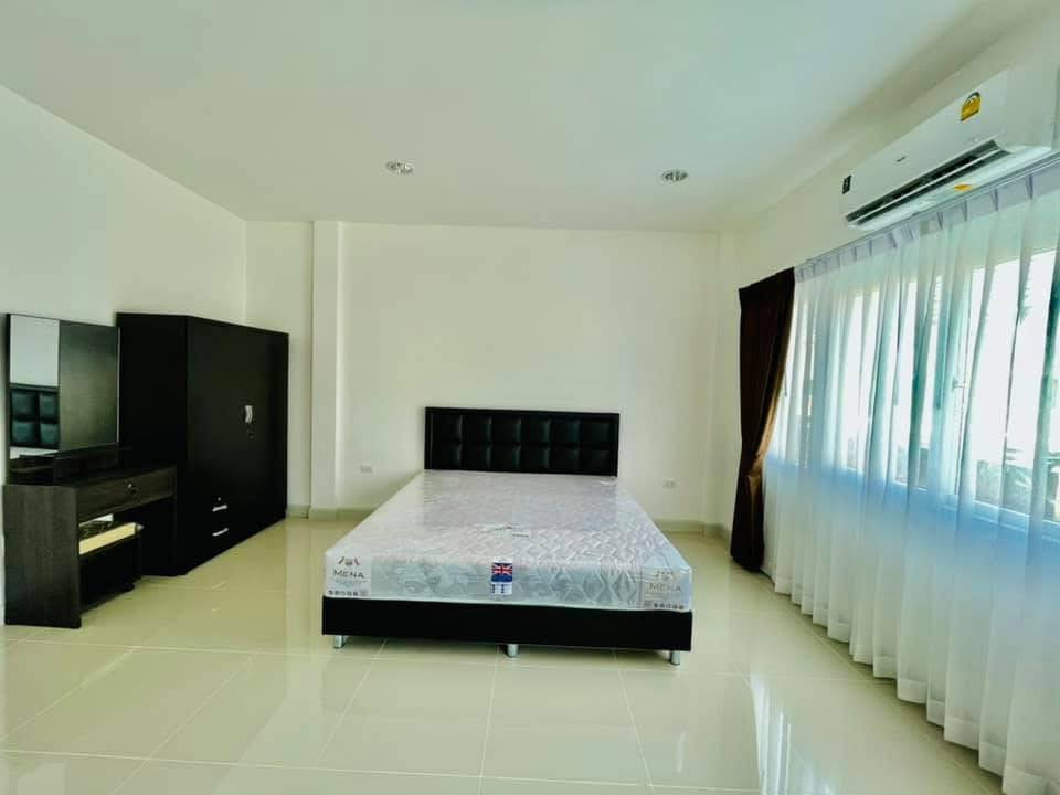รูป ให้เช่าทาวน์โฮม 2 ชั้น ม.เซนสิริสปอร์ตทาวน์ แหลมฉบัง ศรีราชา - รูปที่ 2/23