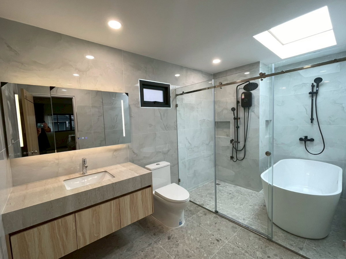 รูป R156 🏡✨ขายด่วน บ้านเดี่ยวหลังมุม สไตล์ Modern Craftsmanship นวมินทร์ 127 เดินทางง่ายทำเลดี ราคาเพียง 10.50 MB เท่านั้น - รูปที่ 23/25