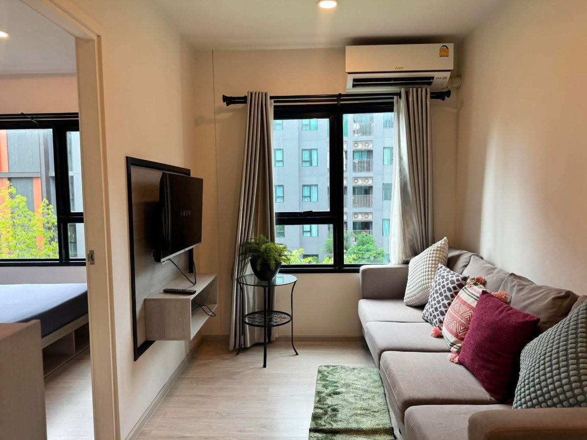 รูป ✅ให้เช่า escent ville วิวสระ ห้อง32ตรม.ชั้น5 12,000บาท ☎️064-792-4426(เบญ) - รูปที่ 4/10