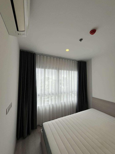 รูป A033945 Elio Sathorn - Wutthakat - รูปที่ 2/8