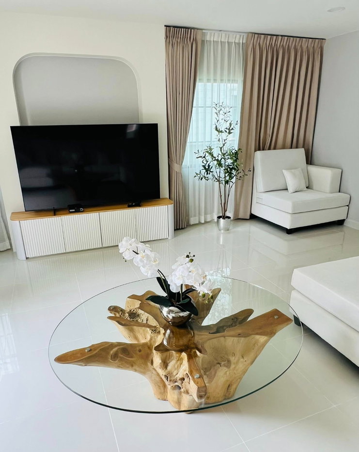 picture 🐶 Pet Friendly & Spacious! Just 3 Mins to Mega Bangna ✨ - 12/15
