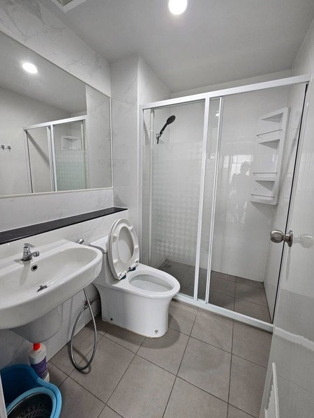 picture A033599 RYE Talat Phlu - 3/8
