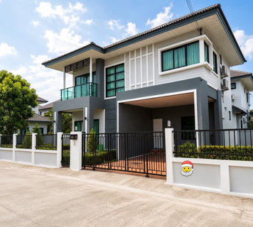รูปภาพ 🏡✨ บ้านเดี่ยวให้เช่า “บุญยกร เลคพาร์ค รังสิต คลอง 6” 4 ห้องนอน 3 ห้องน้ำ บ้านพื้นที่ใหญ่ บรรยากาศร่มรื่น ใกล้ทะเลสาบภายในโครงการ