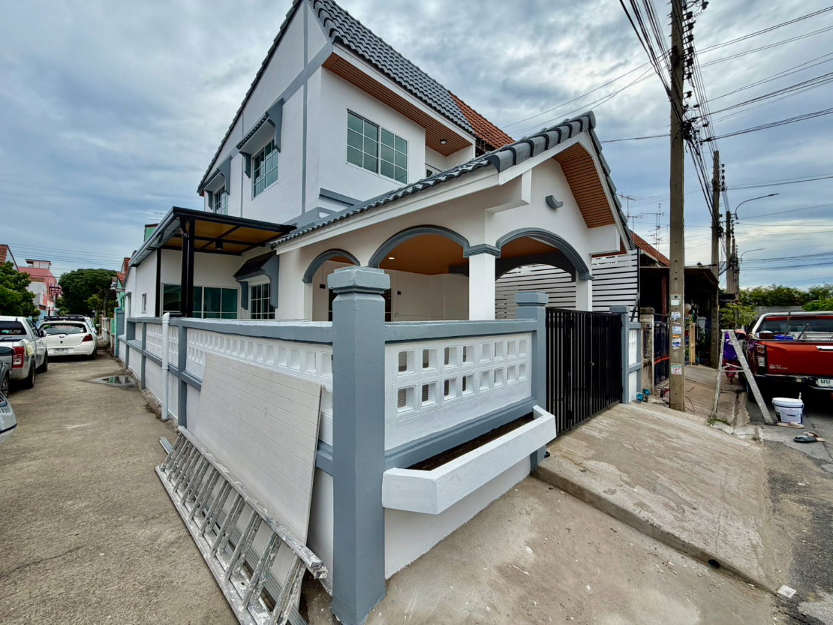 รูป ขายทาวน์เฮ้าส์ บ้านบัวทอง 2 พื้นที่ 24 ตร.ว 3 นอน 2 น้ำ รีโนเวทพร้อมอยู่ - รูปที่ 3/13