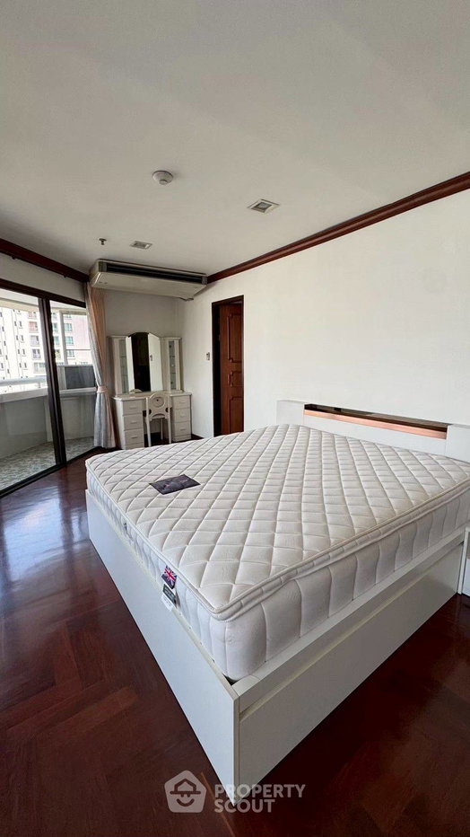 รูป คอนโด 3-ห้องนอน ที่ บ้านสวนเพชร คอนโดมิเนียม ใกล้ BTS พร้อมพงษ์ (ID 2247913) - รูปที่ 8/13