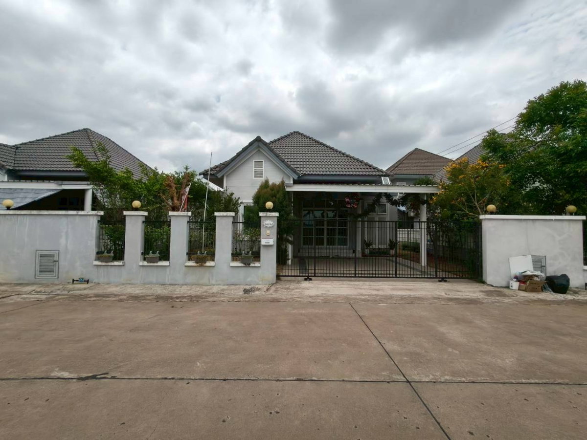 รูป 🏡 บ้านเช่าโครงการคุณภาพ ทำเลเงียบ ปลอดภัย น่าอยู่มาก (ศรีธานีอิงแลนด์) - รูปที่ 5/24