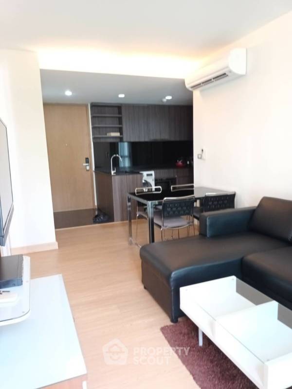 picture 2-BR Condo at Via 49 near BTS Phrom Phong (ID 1401200) - 2/13