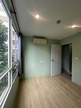 A033584 Levo Ladprao 18
