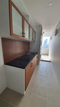 A030292 Baan Yen Akard