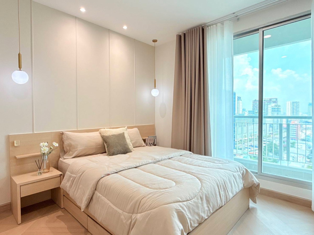 picture For Rent❗️"𝐑𝐇𝐘𝐓𝐇𝐌 𝐑𝐚𝐭𝐜𝐡𝐚𝐝𝐚"  1 Bed 1 Bath Size 46 Sq.m. Near MRT-Ratchadapisek  - 8/23