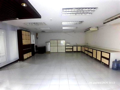 ขายคอนโด : คอนโดมิเนียม 260.06 ตร.ม. ฟลอราวิลล์ 2 เขตสวนหลวง กรุงเทพมหานคร 6.4M
