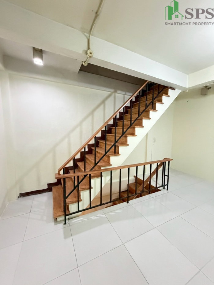 รูป อาคารพาณิชย์ ให้เช่า ทำเลทอง ติดถนนสุขุมวิท (SPSJP328) - รูปที่ 12/20