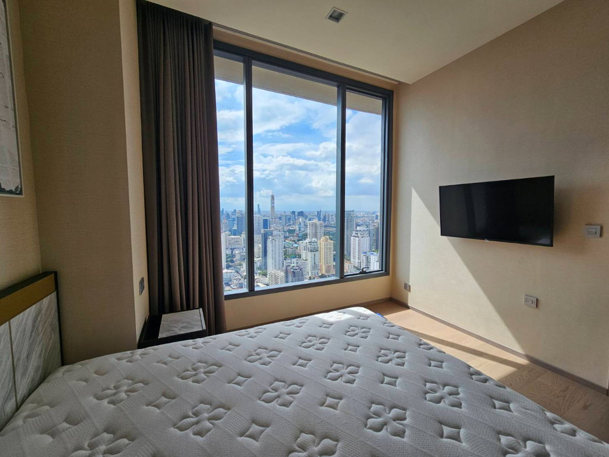 รูป For rent : The Esse Asoke Beautiful decor unit with Stunning City View 1BR - รูปที่ 2/10