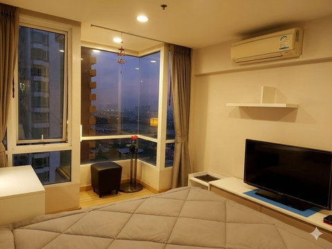 A010031 M Society Condominium