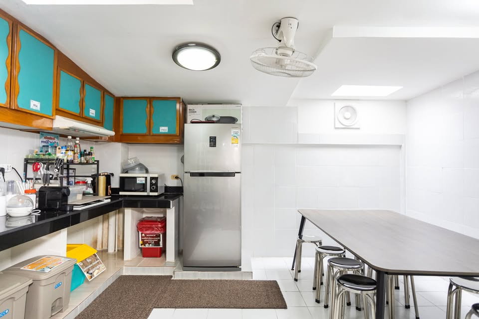 รูป WS7430 🏢 ให้เช่า ทาวน์เฮ้าส์ 4 ชั้น 2 คูหาตีทะลุกัน ลาดพร้าว 15 ใกล้ MRT ลาดพร้าว เพียง 400 เมตร - รูปที่ 6/24