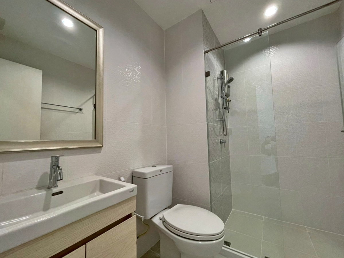 รูป 🔥 ห้องสวยวิวเมือง! ใกล้ MRT บางยี่ขัน เพียง 15,999 บาท/เดือน อยู่เองก็คุ้ม เดินทางก็ง่าย 💎 - รูปที่ 12/14