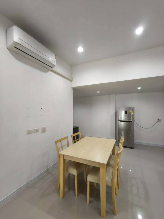รูป 🏡 บ้านเช่าโครงการคุณภาพ ทำเลเงียบ ปลอดภัย น่าอยู่มาก (ศรีธานีอิงแลนด์) - รูปที่ 14/24