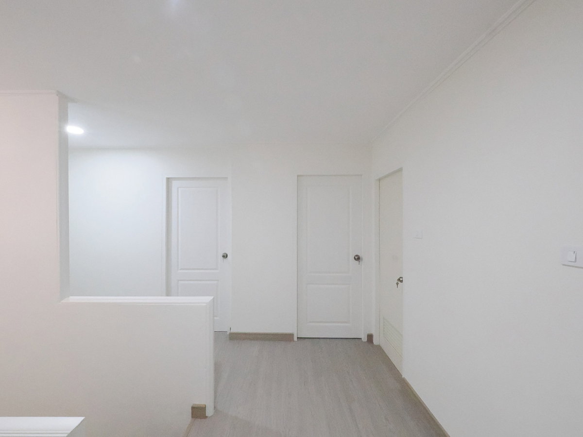 รูป ขายราคาพิเศษ บ้านเดี่ยว 2 ชั้น ขนาด 80.3 ตรว. 3นอน 3น้ำ ม.อู่ทองเพลส2 บ้านหลังใหญ่ ถนนเมน ฟังชั่นดีเยี่ยม พร้อมเฟอร์ [เปียร์​นนท์-ลำลูกกา] - รูปที่ 30/58
