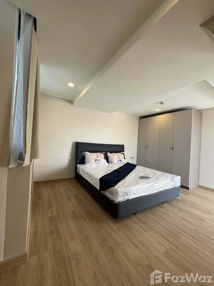 picture Newly fully renovated unit – 2 Bedroom 6256412 - 12/15