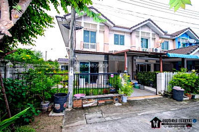 ทาวน์โฮม สมุทรปราการ : ขายทาวน์เฮ้าส์2 ชั้น หลังมุม ม.พฤกษาวิลล์26/1ม.พฤกษาวิลล์26/1สรรพวุธ  ใกล้ไบเทคบางนา ใกล้รถไฟฟ้าBTS แยกบางนา เซ็นทรัลบางนา อิมพิเรียลเวิลด์