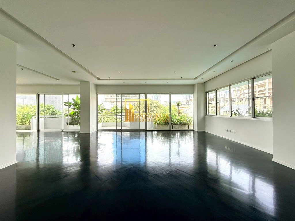รูป Spacious 4 Bedroom Apartment With Private Terrace in Sathorn - BR21266AP - รูปที่ 2/62