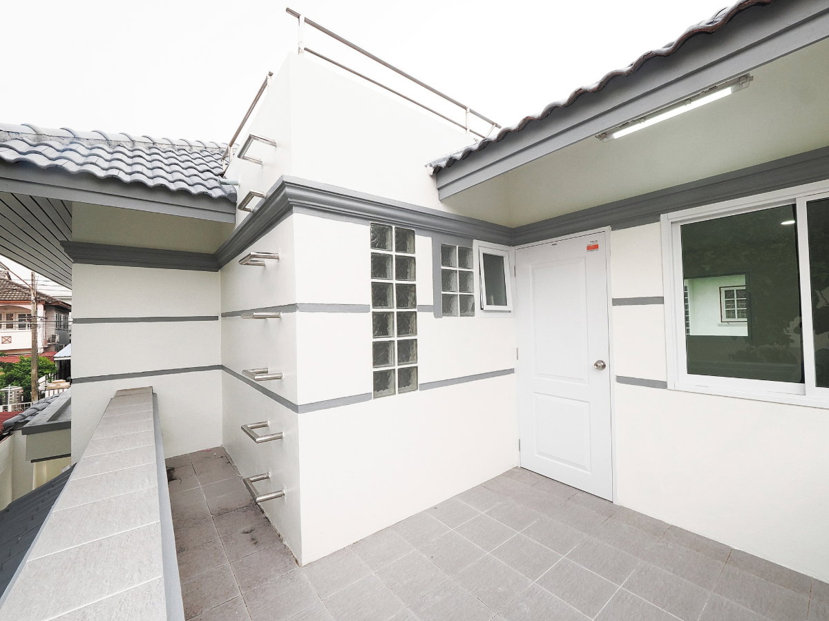 รูป ขายราคาพิเศษ บ้านเดี่ยว 2 ชั้น ขนาด 80.3 ตรว. 3นอน 3น้ำ ม.อู่ทองเพลส2 บ้านหลังใหญ่ ถนนเมน ฟังชั่นดีเยี่ยม พร้อมเฟอร์ [เปียร์​นนท์-ลำลูกกา] - รูปที่ 47/58