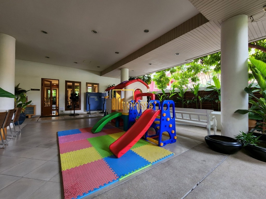 รูป Stunning 3 Bedroom Apartment in Sathorn Area - BR0602AP - รูปที่ 29/33