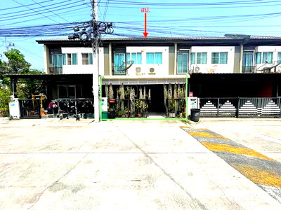 ทาวน์โฮม สถานีขนส่งชลบุรีใหม่ หนองไม้แดง : ทาวน์เฮ้าส์ 17.4 ตร.วา บ้านพฤกษา อมตะ-บายพาส เมืองชลบุรี ชลบุรี 1.7M