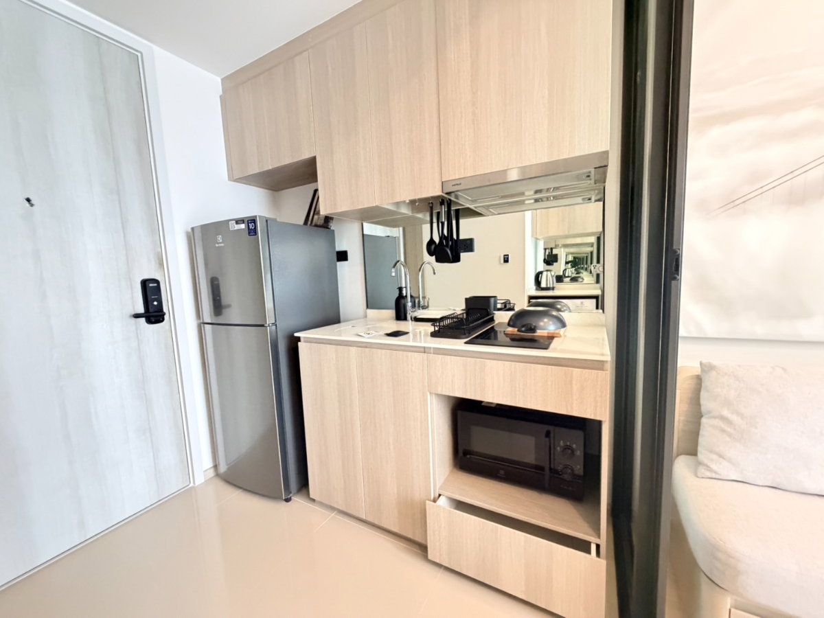 รูป ให้เช่า คอนโดใกล้BTS วงเวียนใหญ่ | Reference Sathorn-Wongwianyai | 1 ห้องนอน เฟอร์นิเจอร์และเครื่องใช้ไฟฟ้าครบ , ใกล้The Mall ท่าพระ - รูปที่ 8/11