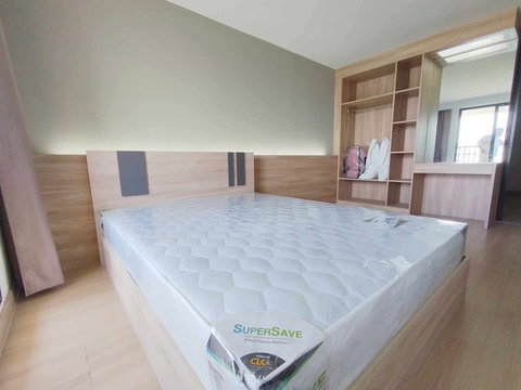 A033361 Level Condominium