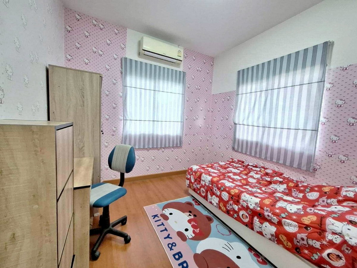 รูป ขายบ้านแฝด สไตล์บ้านเดี่ยว ใกล้โรงเรียนนานาชาติ ISE บ่อวิน - รูปที่ 10/16