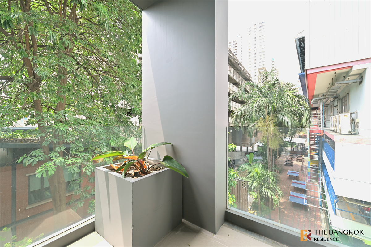 picture FYNN Sukhumvit 31  High-potential Location, Not as Expensive as You Think - 1/10