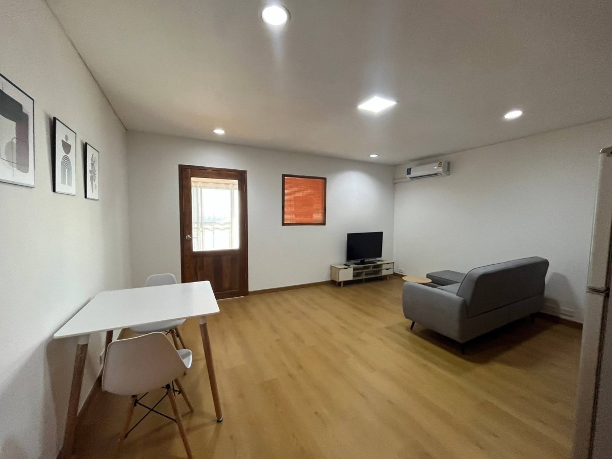 picture Code: 26KJ2327  for rent Bangna Complex 🔥🔥 Line ID: @kjcondo (with @)🔥🔥 - 3/13