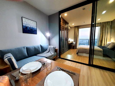 Condos for rent : For Rent Condo SKY WALK RESIDENCE Building 1, Floor 29,1 bed room, Room size 37.00 sqm