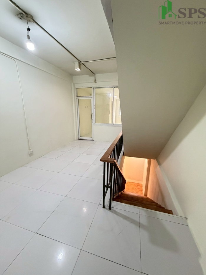 รูป อาคารพาณิชย์ ให้เช่า ทำเลทอง ติดถนนสุขุมวิท (SPSJP328) - รูปที่ 8/20