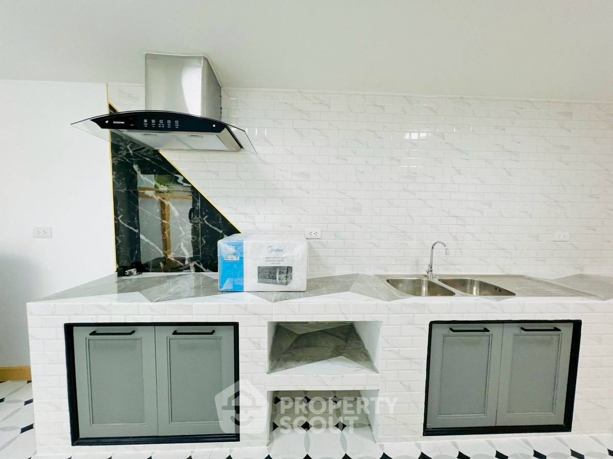 รูป บ้าน 2-ห้องนอน ใกล้ เมืองพัทยา (ID 2893653) - รูปที่ 8/29