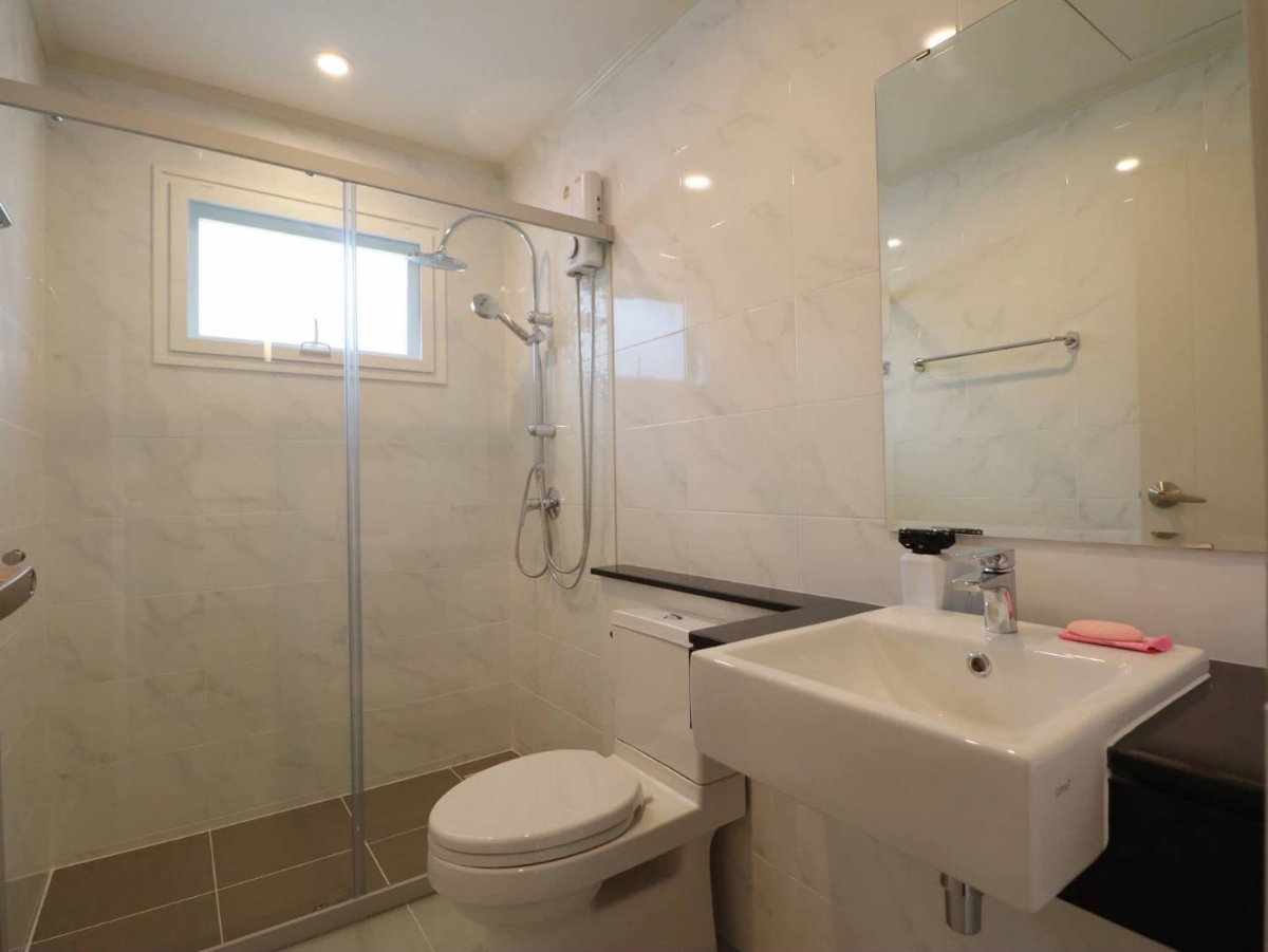 รูป ปล่อยเช่าบ้านเดี่ยว 4 ห้องนอน ในโครงการศุภาลัยพาร์ควิลล์ หางดง-เชียงใหม่ ใกล้โรงเรียนนานาชาติปัญญาเด่น (R1145) T.0946511456 - รูปที่ 13/15