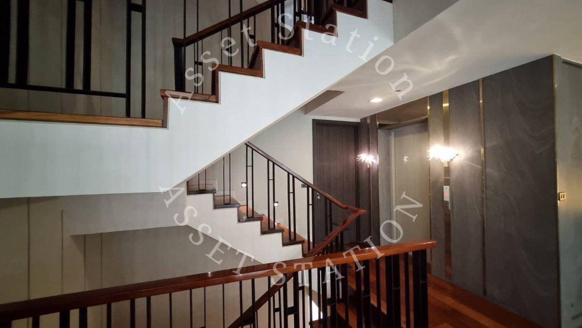 รูป 🏠ทาวน์โฮมสุดหรูพร้อมเช่า Quarter31 บ้าน 5 ชั้น พื้นที่กว้างตกแต่งหรู เฟอร์ครบพร้อมเข้าอยู่ทันที💎 - รูปที่ 12/17