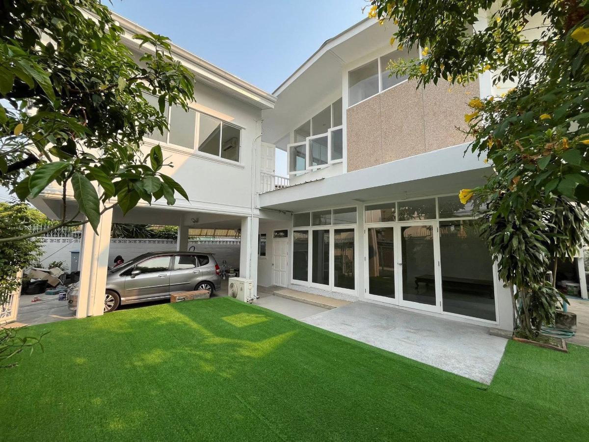 รูป ขายบ้านเดี่ยว 2 ชั้น 80 ตร.ว หมู่บ้านเสนานิเวศน์ 1 เสนานิคม กรุงเทพฯ - รูปที่ 1/19