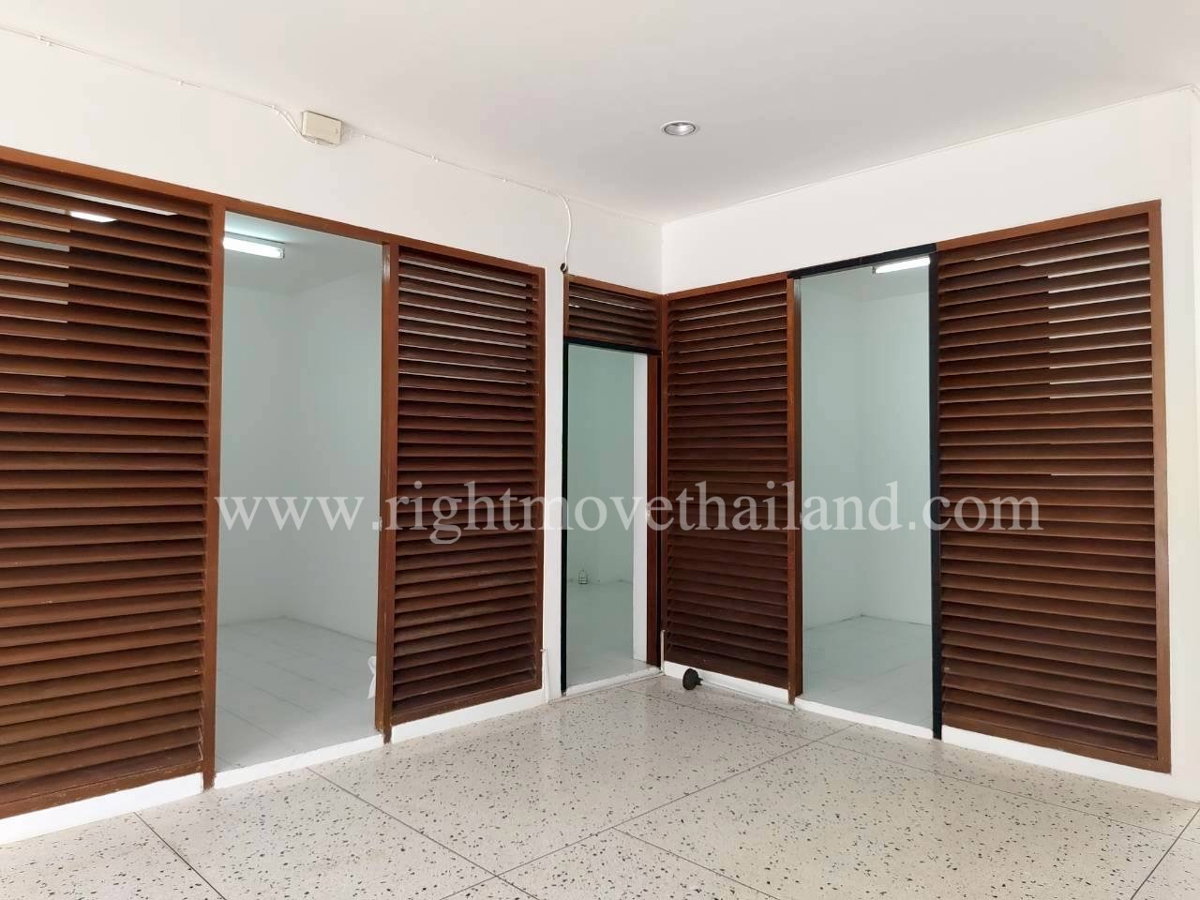 รูป HR2306 Rare Luxury Home in Nichada Thani – For Rent - รูปที่ 9/21