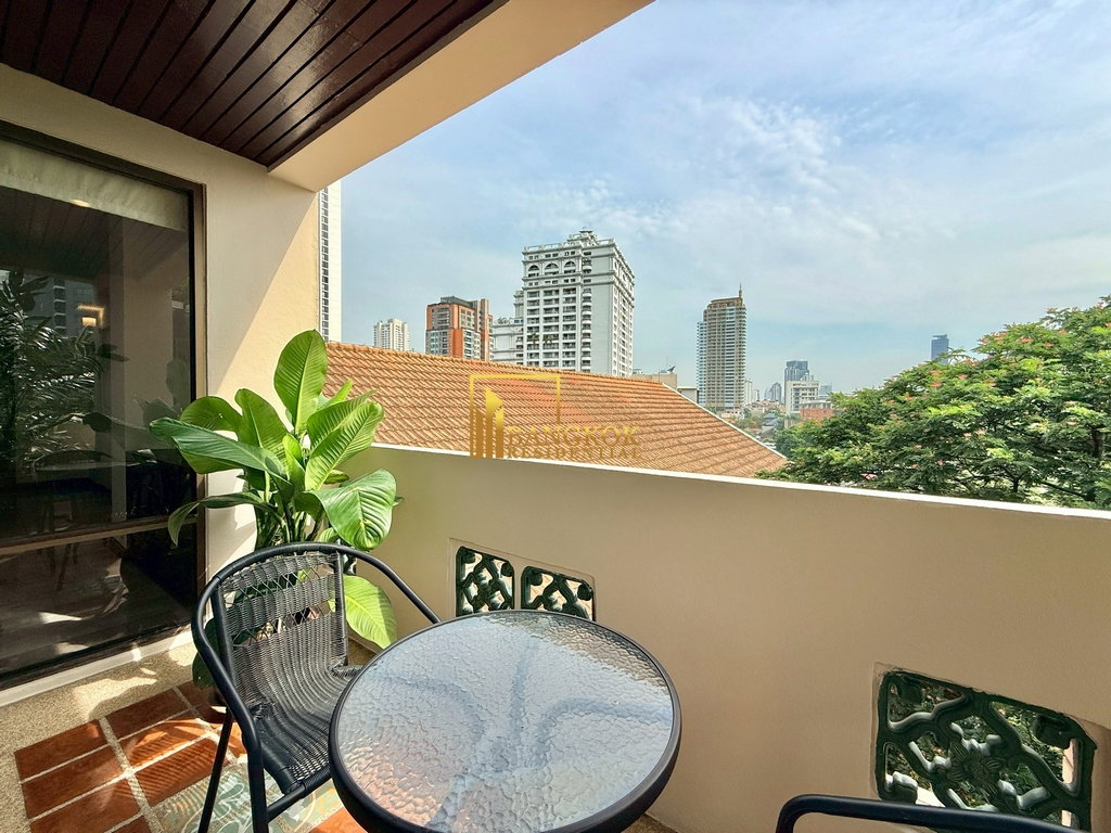 picture Expansive 4 Bedroom Duplex Apartment in Phrom Phong Area - BR0257AP - 6/59