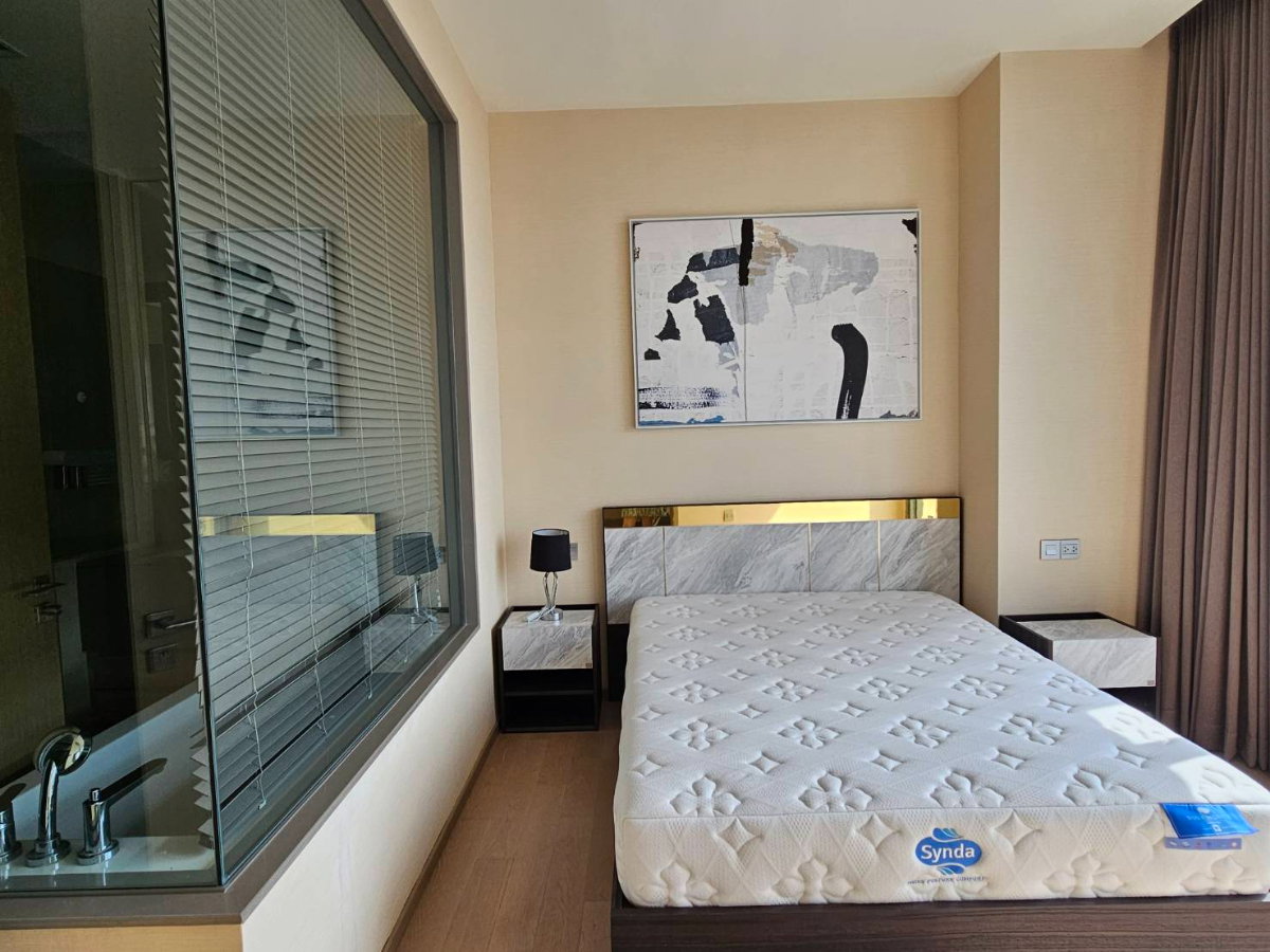 รูป For rent : The Esse Asoke Beautiful decor unit with Stunning City View 1BR - รูปที่ 4/10
