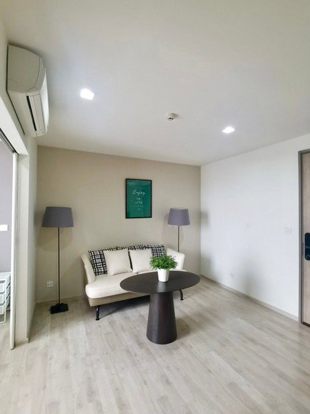 picture A033336 Chambers Chaan Ladprao - Wanghin - 7/8