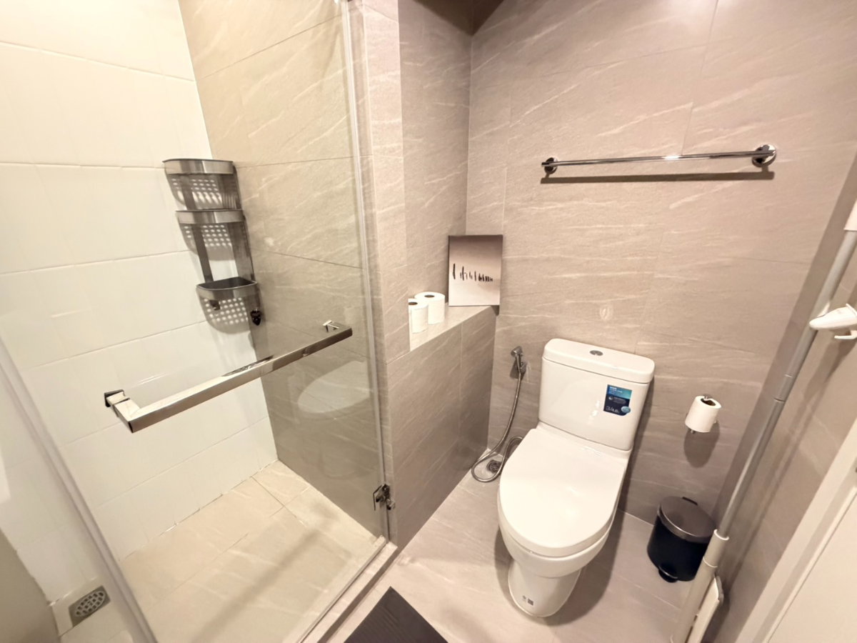 รูป ให้เช่า คอนโดใกล้BTS วงเวียนใหญ่ | Reference Sathorn-Wongwianyai | 1 ห้องนอน เฟอร์นิเจอร์และเครื่องใช้ไฟฟ้าครบ , ใกล้The Mall ท่าพระ - รูปที่ 11/11
