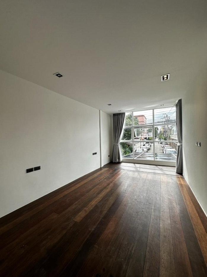 รูป S1230 🏡✨ ขาย Townhome พระราม 9 💰 ราคา 12.9 ล้านบาท - รูปที่ 7/19