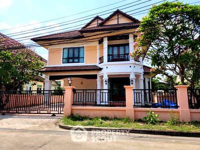 Houses for sale Nonthaburi : 3-BR House near MRT Yaek Nonthaburi 1 (ID 2893259)