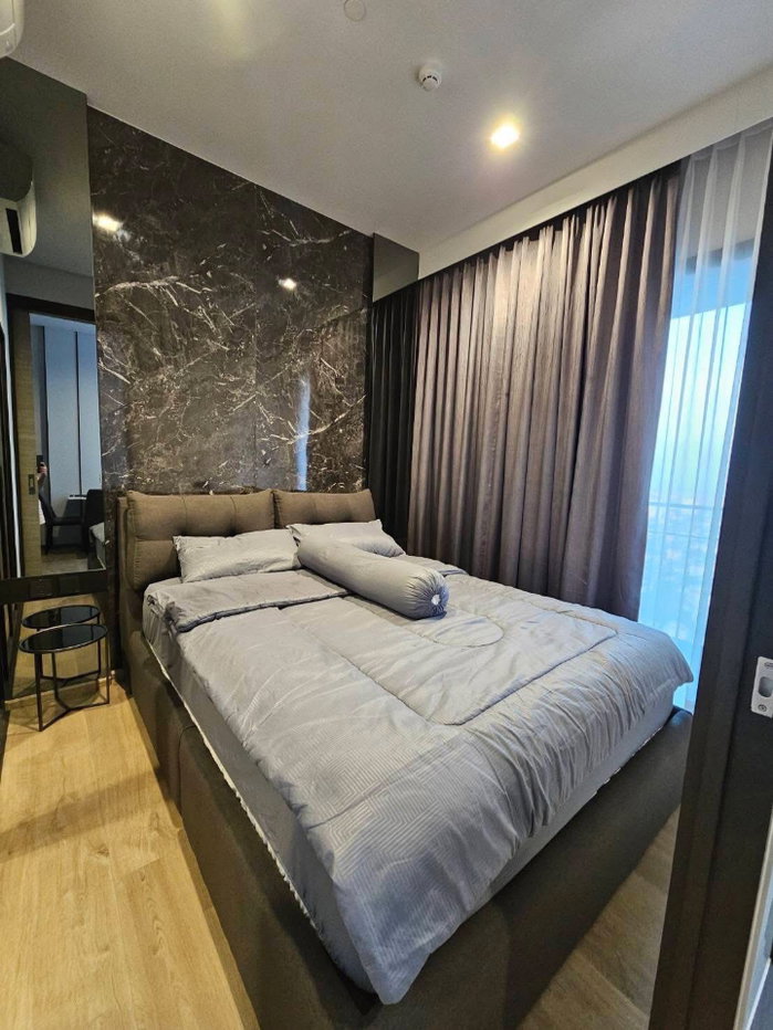 picture The Crest Park              Residences  - 11/15