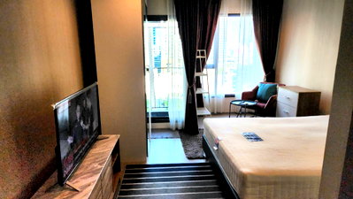 Condos for rent Bangkok : *** Condo for rent : Life Asoke-Rama 9 ***