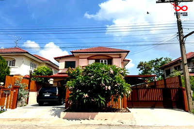 บ้านเดี่ยว สามโคก ปทุมธานี : ขายบ้านเดี่ยว 2 ชั้น บ้านสุภาพร บางเตย สามโคก ปทุมธานี พร้อมโซลาร์เซลล์